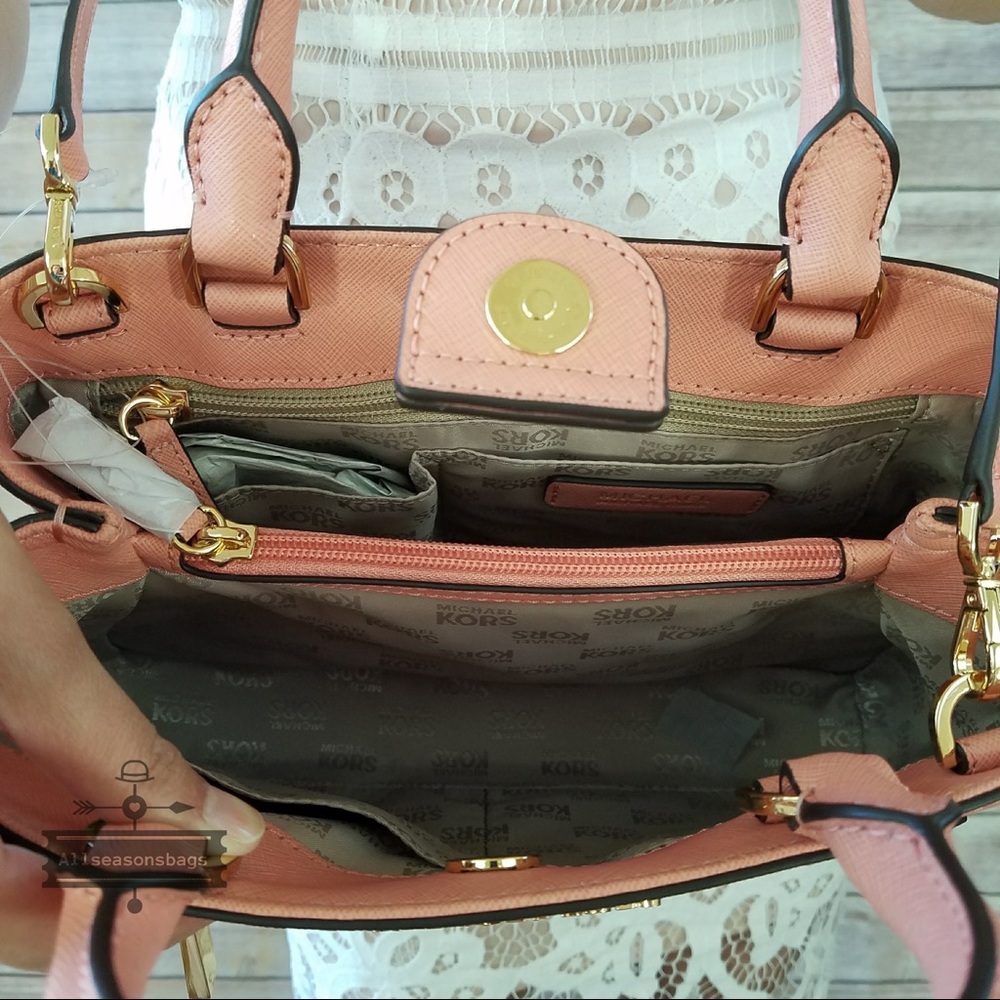 🔽 NWT Michael KORS XS peach Hailee Satchel - Picture 4 of 8